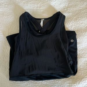 Lululemon workout top